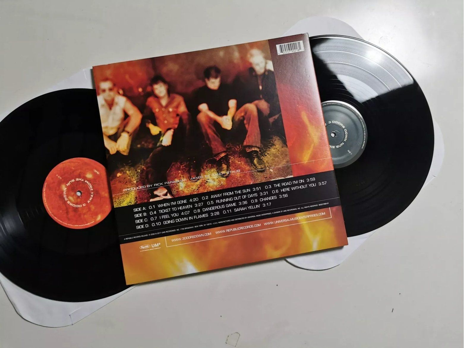 Dischi in vinile: 3 Doors Down - Away From The Sun - Double LP – Nuovo (secondo la descrizione) da Winterthur venduto da ju-roots 2