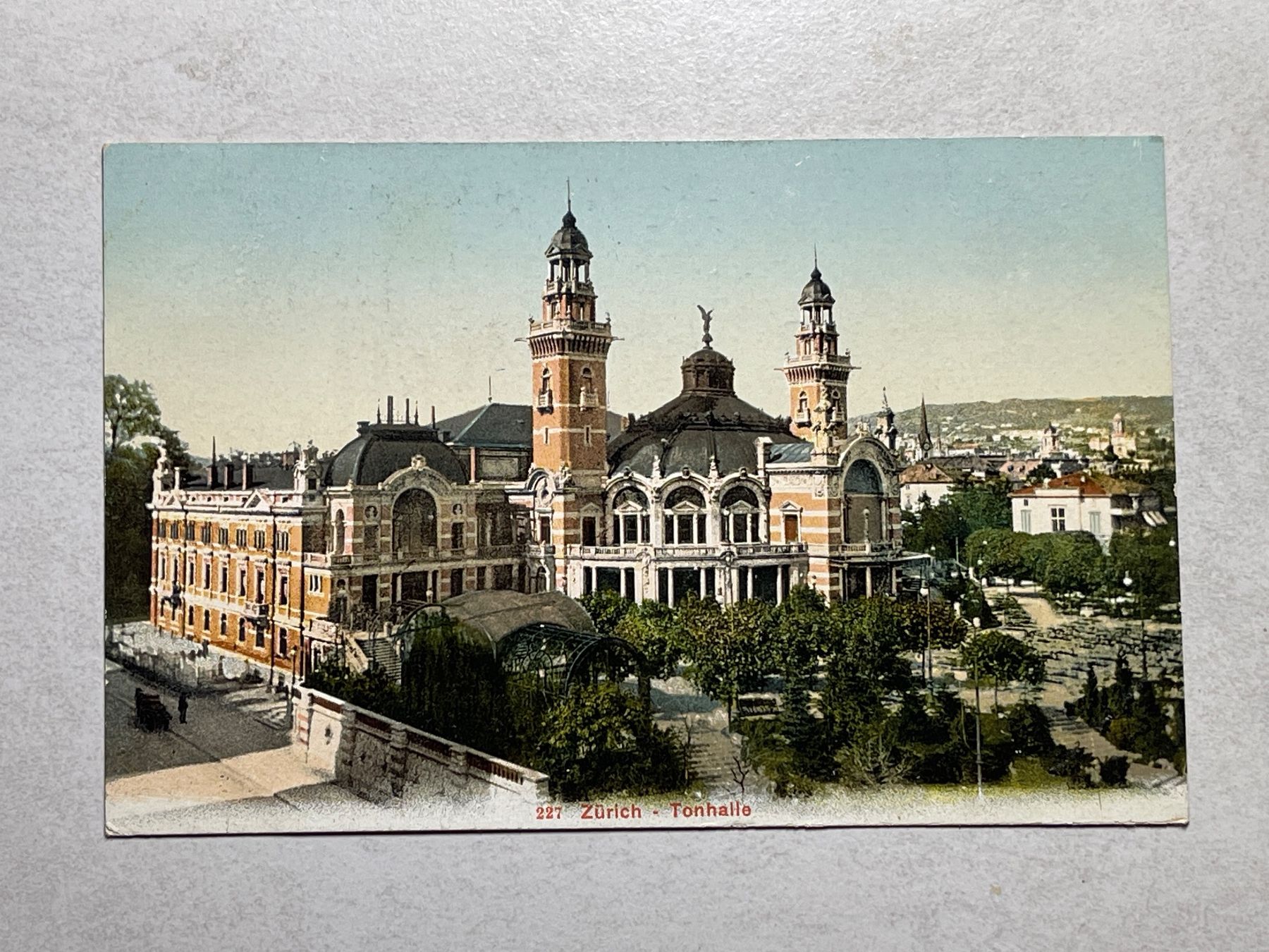 Cartoline postali: Alte Ansichtskarte Zürich Tonhalle – Usato da Strengelbach venduto da Aschatan5