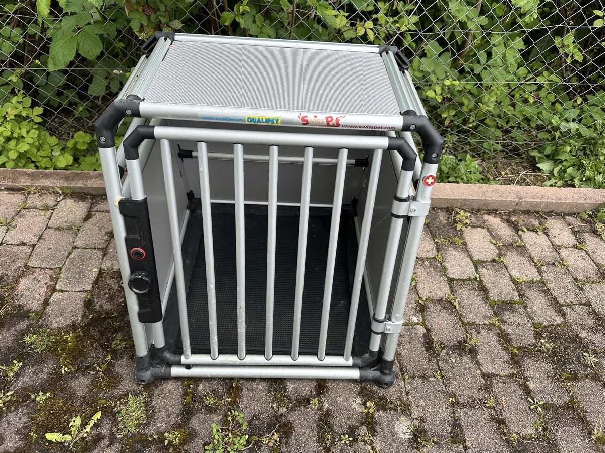 Cucce & Letti: Hundebox SwissPet – Usato da Röschenz venduto da Efs20051