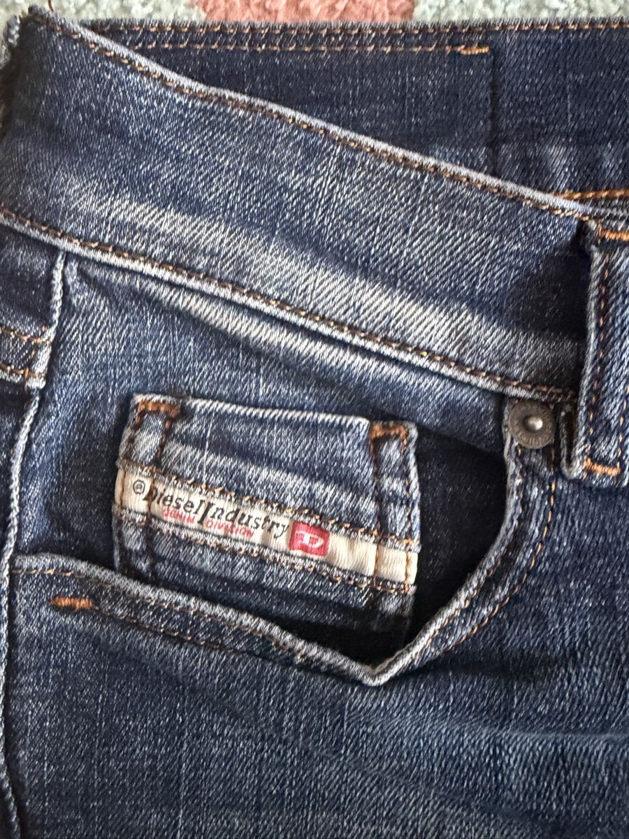 Diesel Jeans: Diesel jeans – Usato da Hünibach venduto da rut_hlg5 1