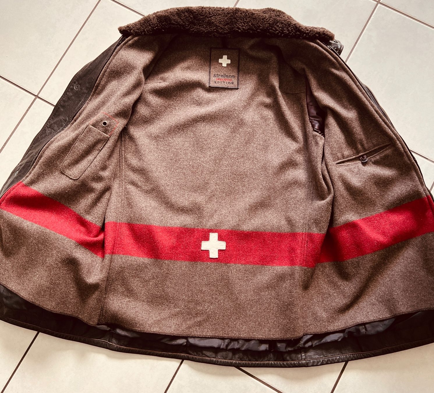 Strellson Giacche: Lederjacke STRELLSON Swiss Cross Edition – Usato da Kappel SO venduto da gepfeli 2