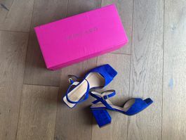 New MASCARÓ (Pretty Ballerinas) suede sandals, size 39