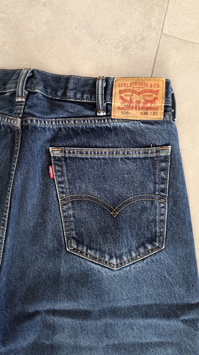 Levi's Jeans: Levi's 505 Jeans - Japan – Usato da Solothurn venduto da D.FloLu 2