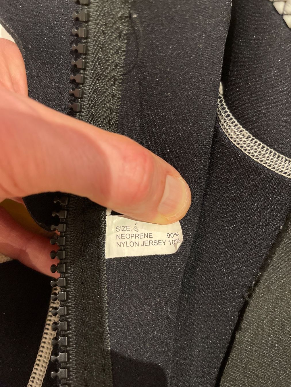 Mute per immersioni: Neopren Kinder shorty Größen 8/10 – Usato da Veyrier venduto da sie_xz8z 3