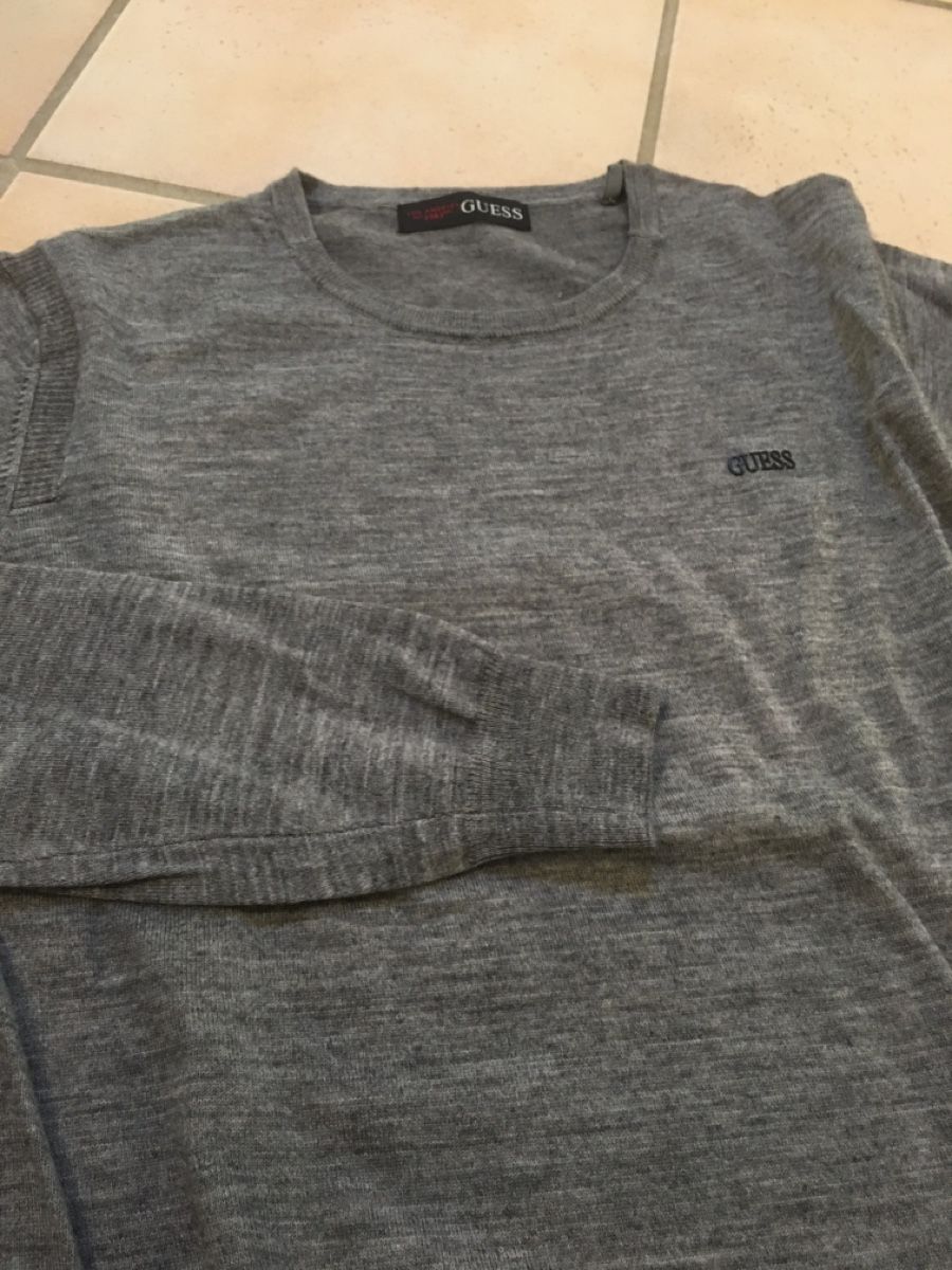 Guess Pullover & Sweatshirts: Pull Guess M – Gebraucht aus Promasens von a2009 2