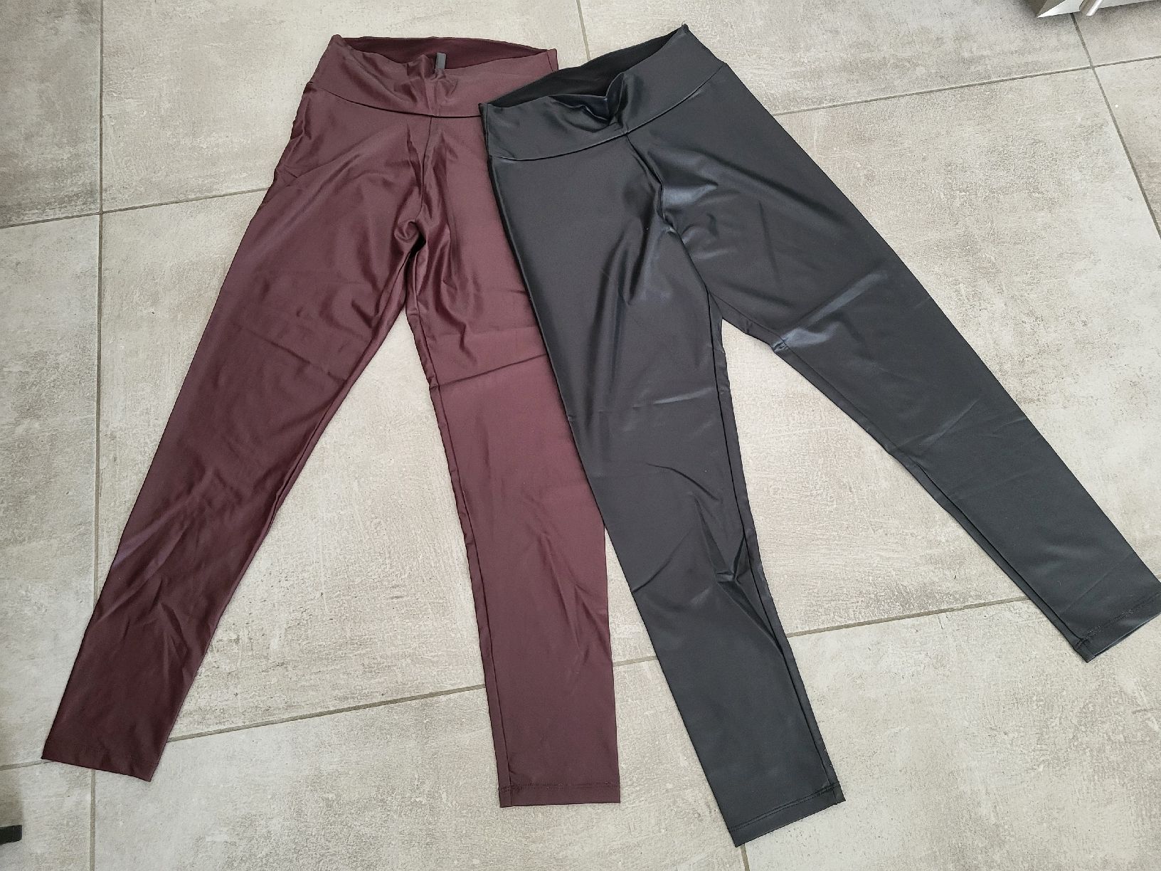 Leggings: Leggings en similicuir – Nuovo (secondo la descrizione) da Ecuvillens venduto da loloall