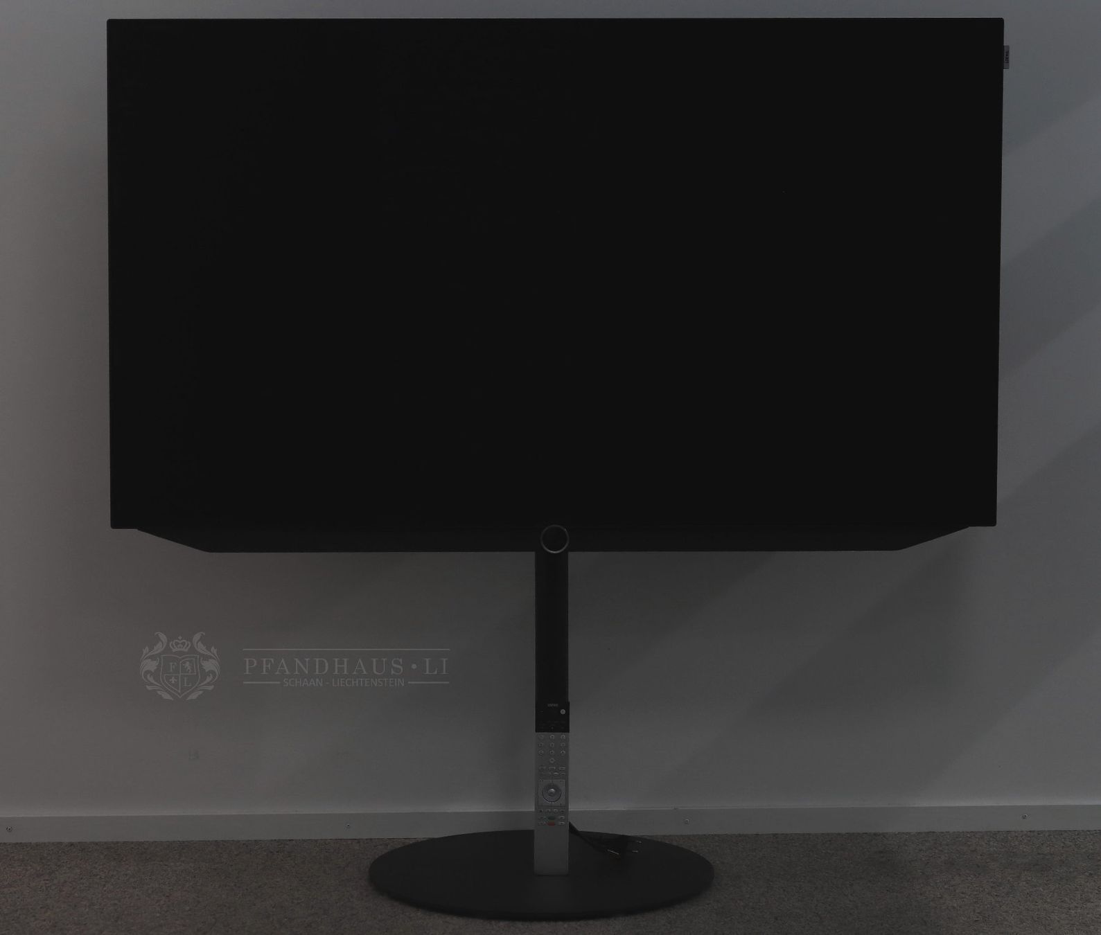 Loewe Televisori: LOEWE BILD V55 DR+ FERNSEHER MIT STANDFUSS – Usato da Schaan venduto da Pfandhaus-LI 6