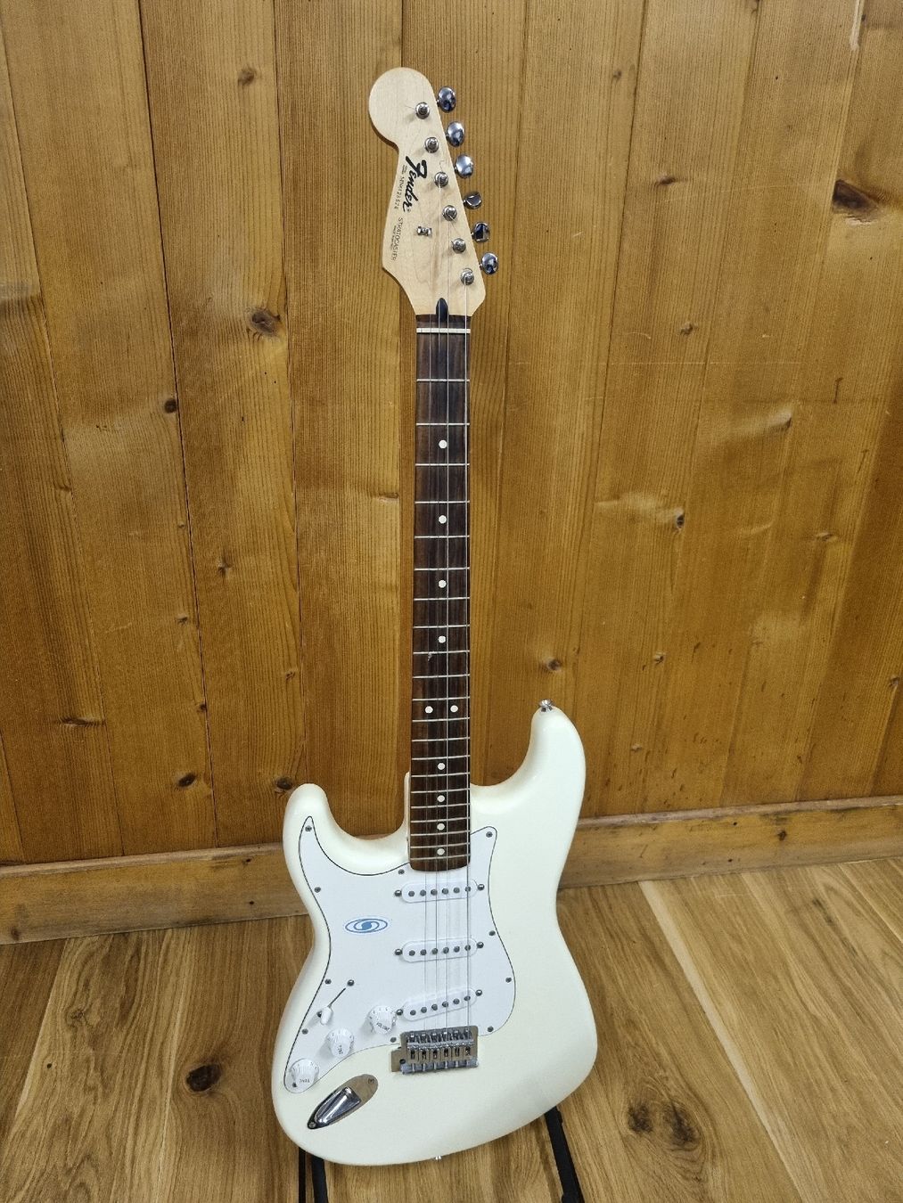Fender Strumenti musicali: Fender Stratocaster gauchère 1996 - Made in Mexico – Usato da Château-d'Oex venduto da mae_6pqm 1