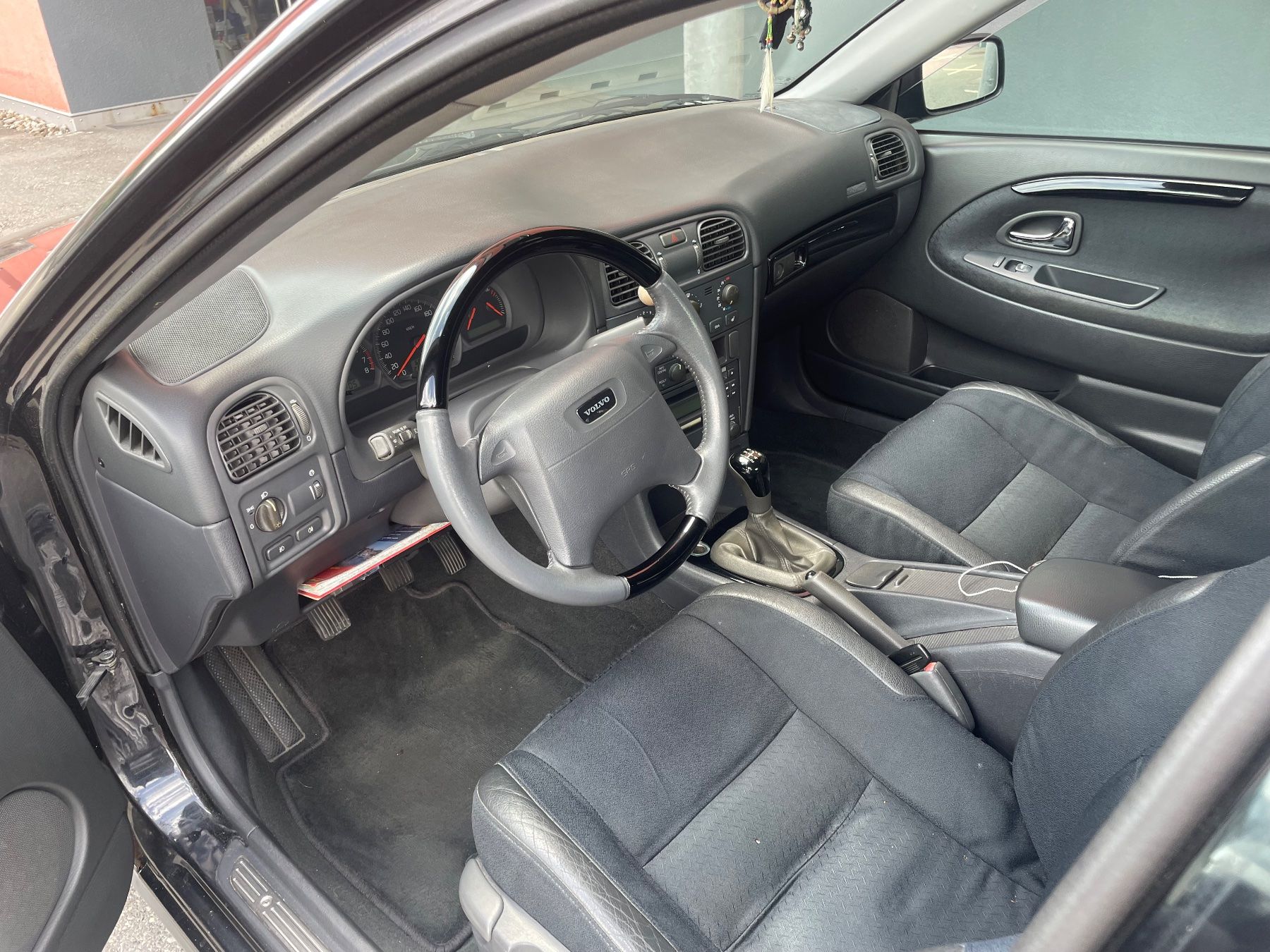 Volvo Automobili: Volvo S40 T4 – Usato da Frutigen venduto da Barracuda810 4