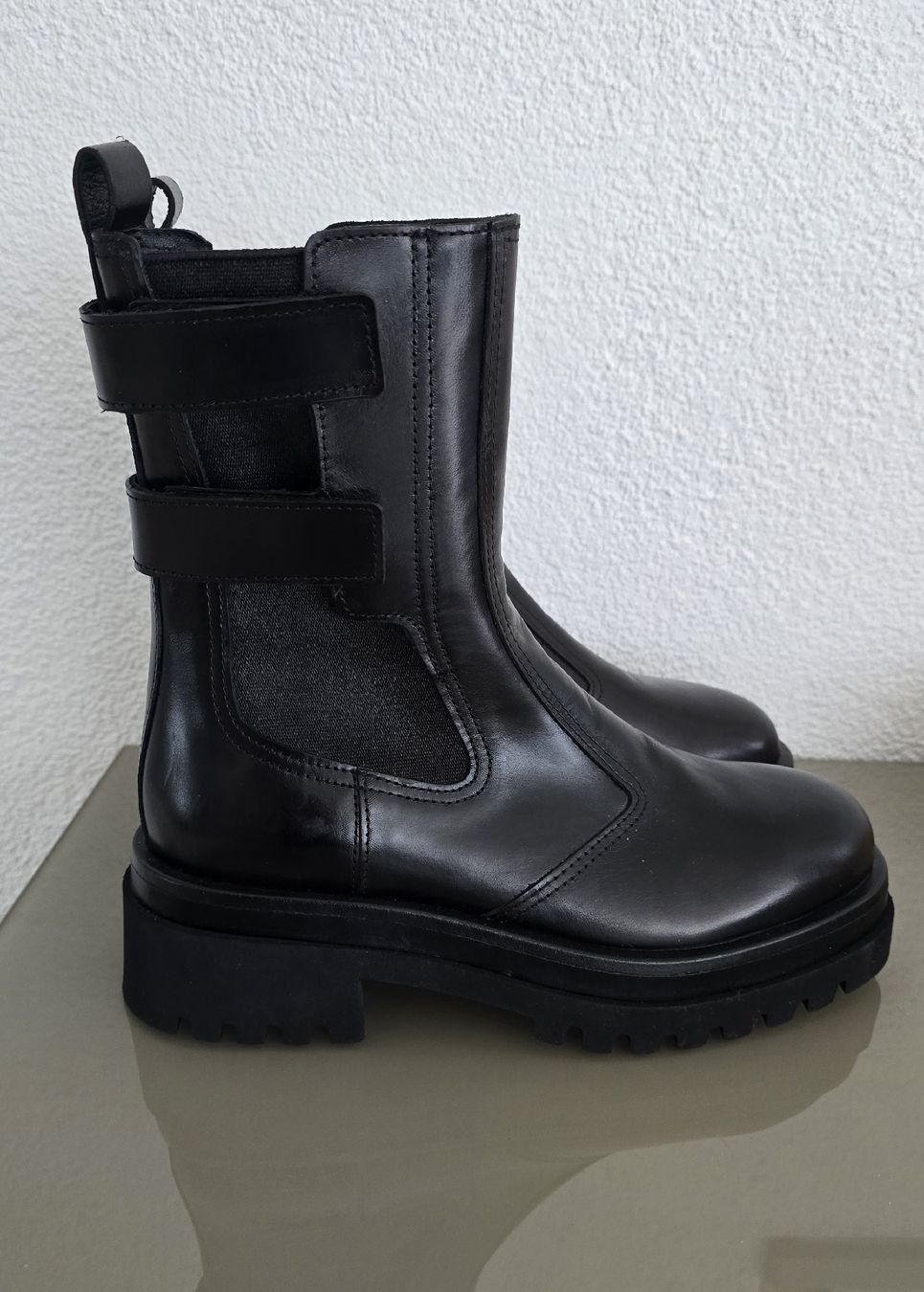 Damenschuhe: Stiefelette Homer's schwarz Leder 36 – Neu und originalverpackt aus Untereggen von cla_kb2w
