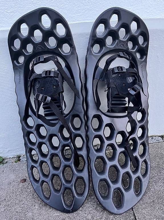 Skis: 2 Paar Schneeschuhe abzugeben – Gebraucht aus Wädenswil von HorstHorstmann