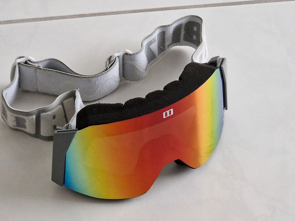 Qunature Skibrille Anti-Fog - UV400 Schutz Brillenträgerkompatibel Unisex