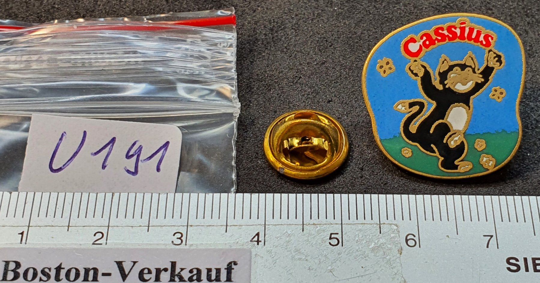 Placchette & Badge: U191 - Pin Cat Katze Cassius – Usato da Reinach BL venduto da Boston-Verkauf 2