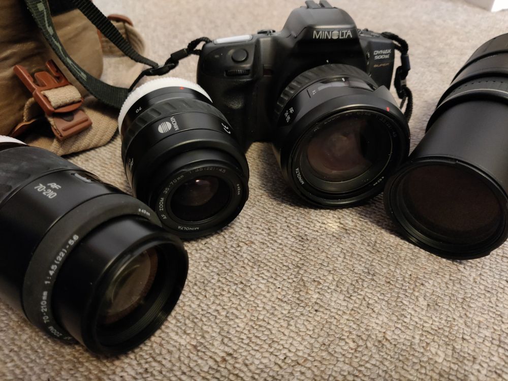 Minolta Fotocamera: Minolta Dynax 500si Spiegelreflexkamera mit div. Objekten – Usato da Muttenz venduto da IkaSul 4