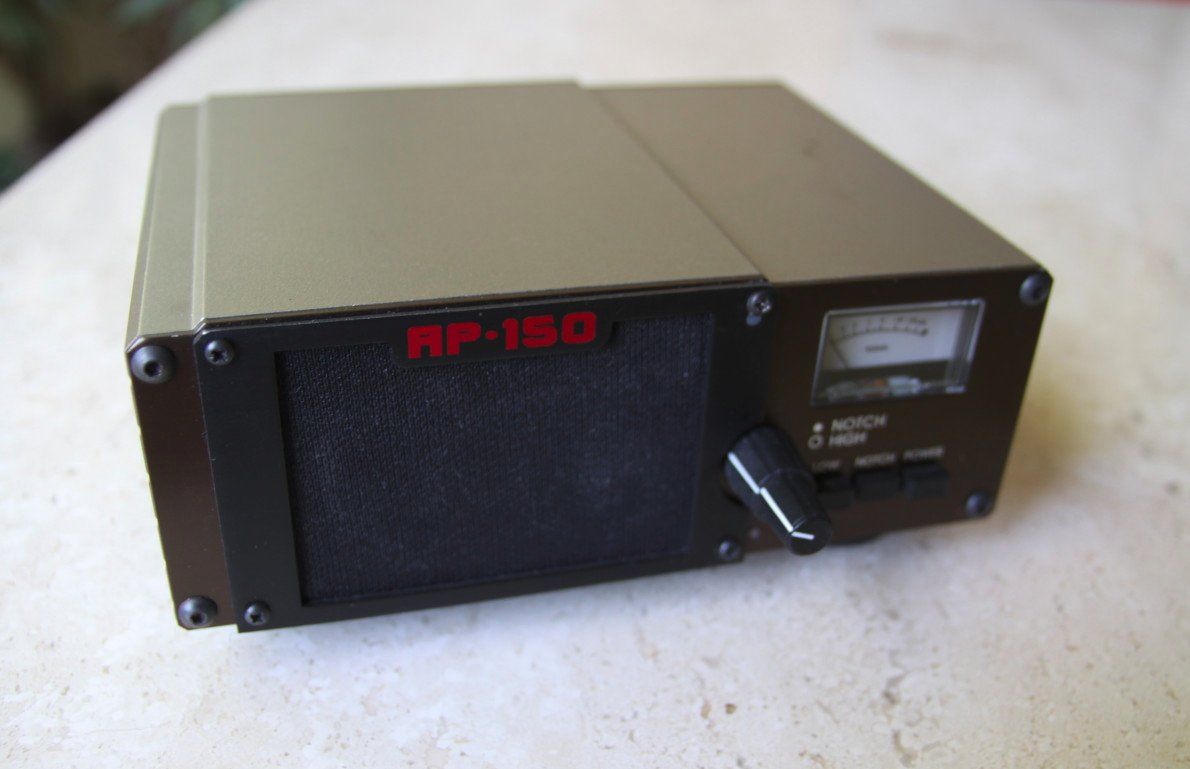 Technique de radiocom: LOWE AP-150 Amplifier/Filter/Speaker – D'occasion à Riehen par Revodidi 1