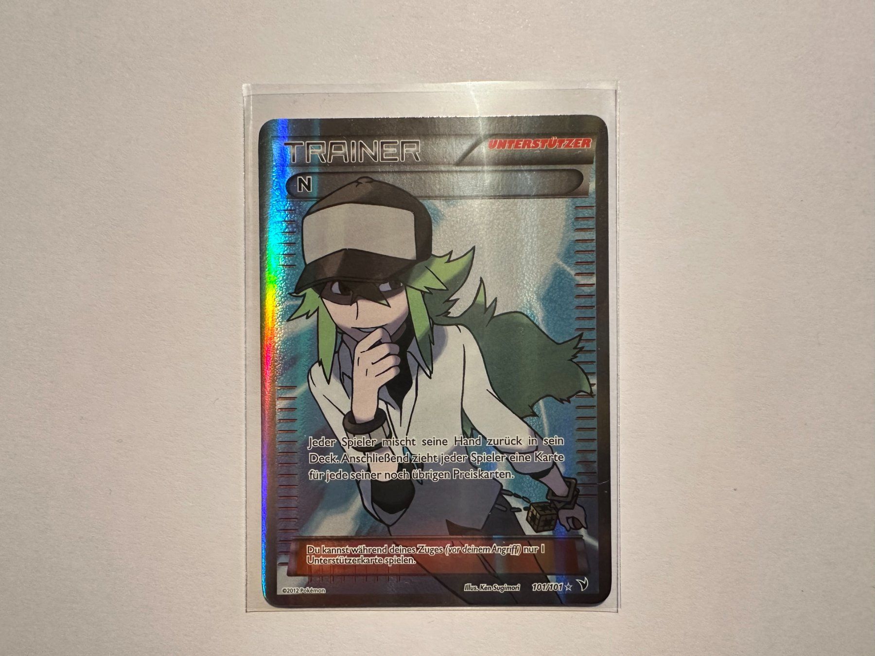 Pokémon Carte collezionabili: N Königliche Siege S&W Trainer Fullart DE – Usato da Hagendorn venduto da Pokecollectorch