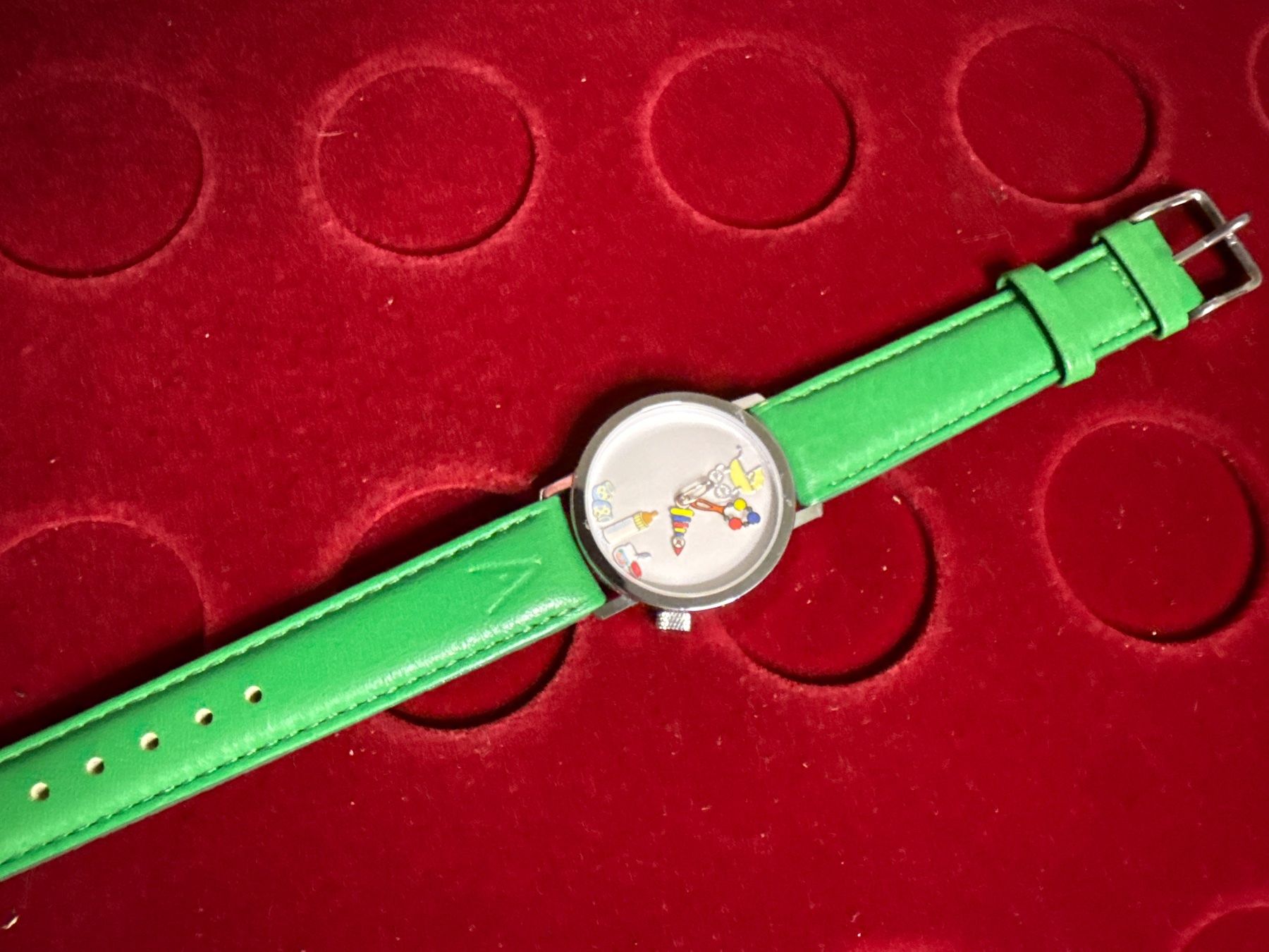 Uhren: Akteo Quarz 31 mm Nos – Neu (gemäss Beschreibung) aus Pfeffingen von Allhandelklgwatches 1