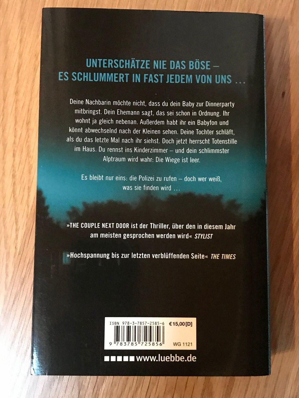 Livres: The couple next door - Shari Lapena – Neuf (Voir description) à Amden par Arven-Schmuck 1