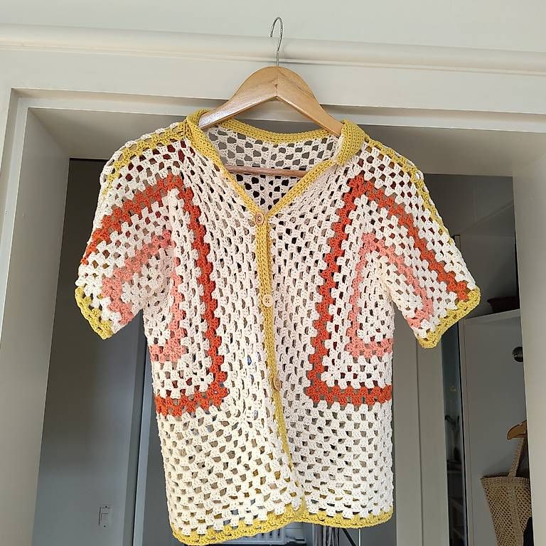 T-shirt: Crochet Shirt #selfmade – Usato da Brugg AG venduto da katha.rina