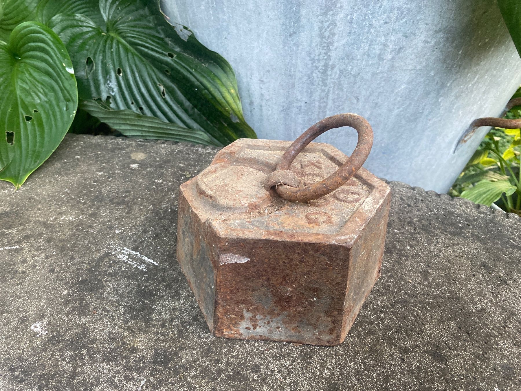 Bilance e pesi: Poids ancien 10 kilo – Usato da Lajoux JU venduto da Briard0 2