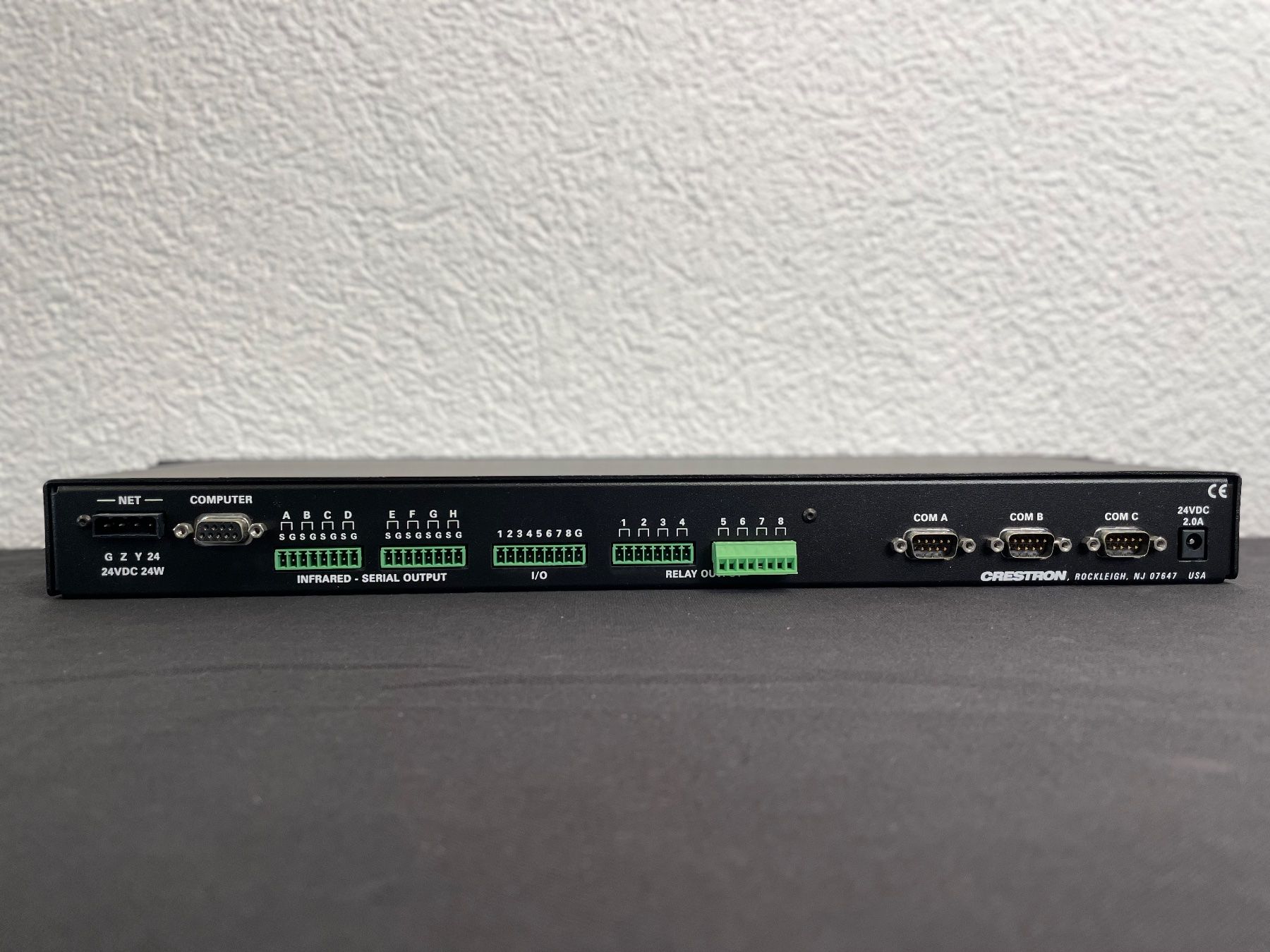 Home Cinema: Crestron CP2 – Usato da Bern venduto da NIKA-SYSTEMS 2