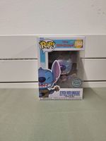 Funko POP! Lilo & Stitch 1044 SE Pearl - Stitch with Ukulele