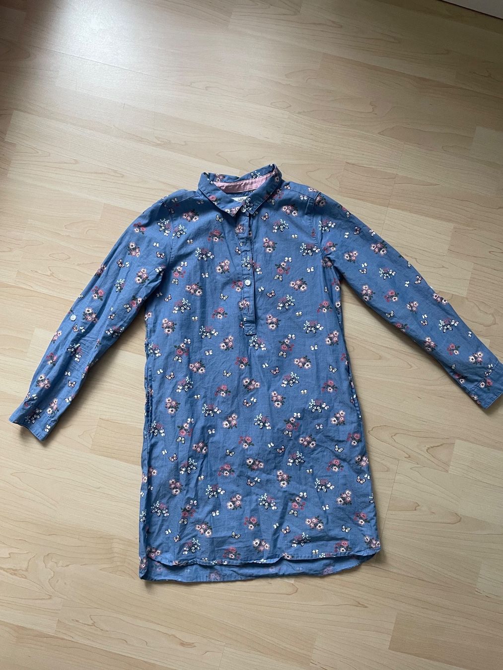 H&M Vestiti & Gonne: Kleid – Usato da Wil Sg venduto da mil_r9gx