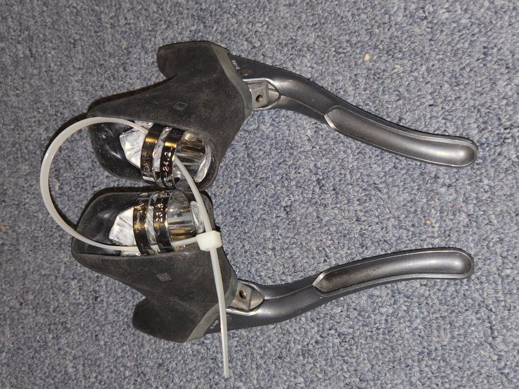 Shimano Ersatzteile: Shimano Tri colore 600 Bremshebel – Gebraucht aus Ammerswil AG von Undenheim 5