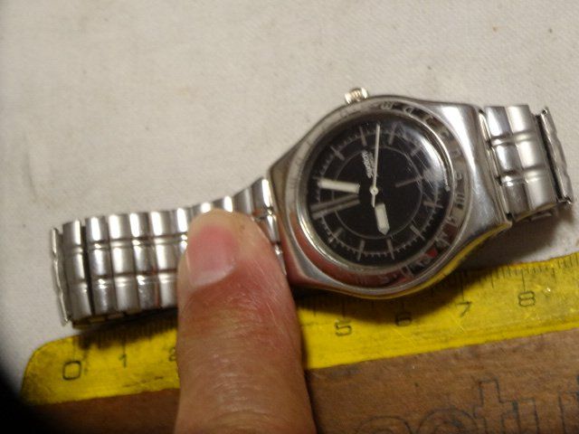 Swatch Montres: S-WATCH HERREN UHR,QUARTZ.SWISS MADE.LÄÜFT – D'occasion à zürich par ahmad01 3