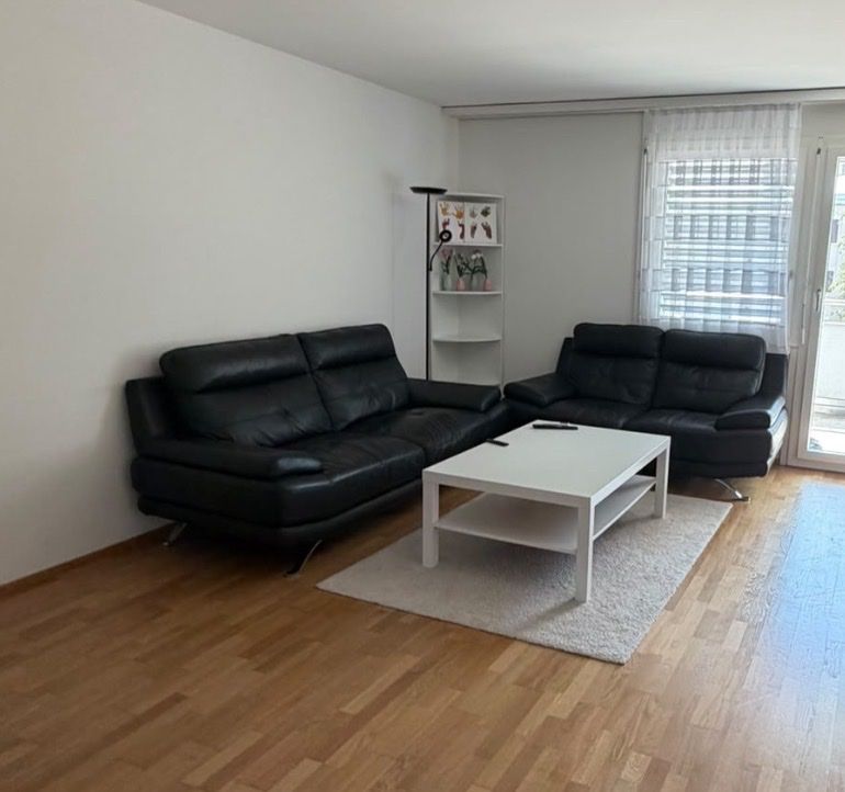 Sofas: Echtleder Sofas 3er & 2er – D'occasion à Hochdorf par berli1991 1