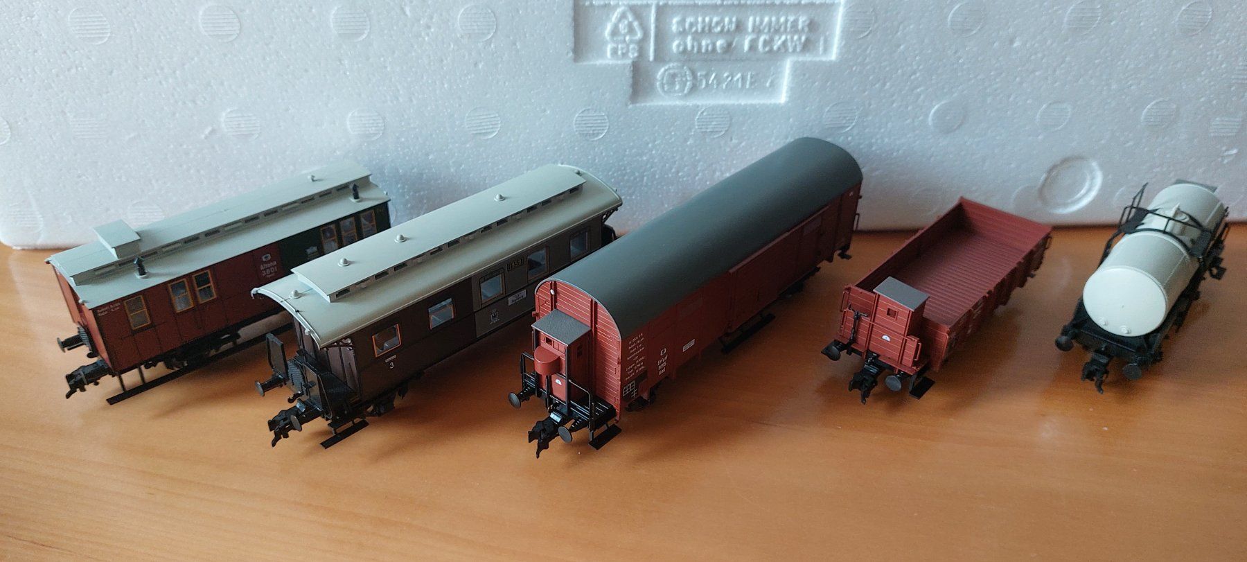 Fleischmann Modellini di ferrovie: Fleischmann 4895 - Dampfzug mit T9.3 der K.P.E.V. – Nuovo (secondo la descrizione) da Rotkreuz venduto da MOBAHN-1zu87 8