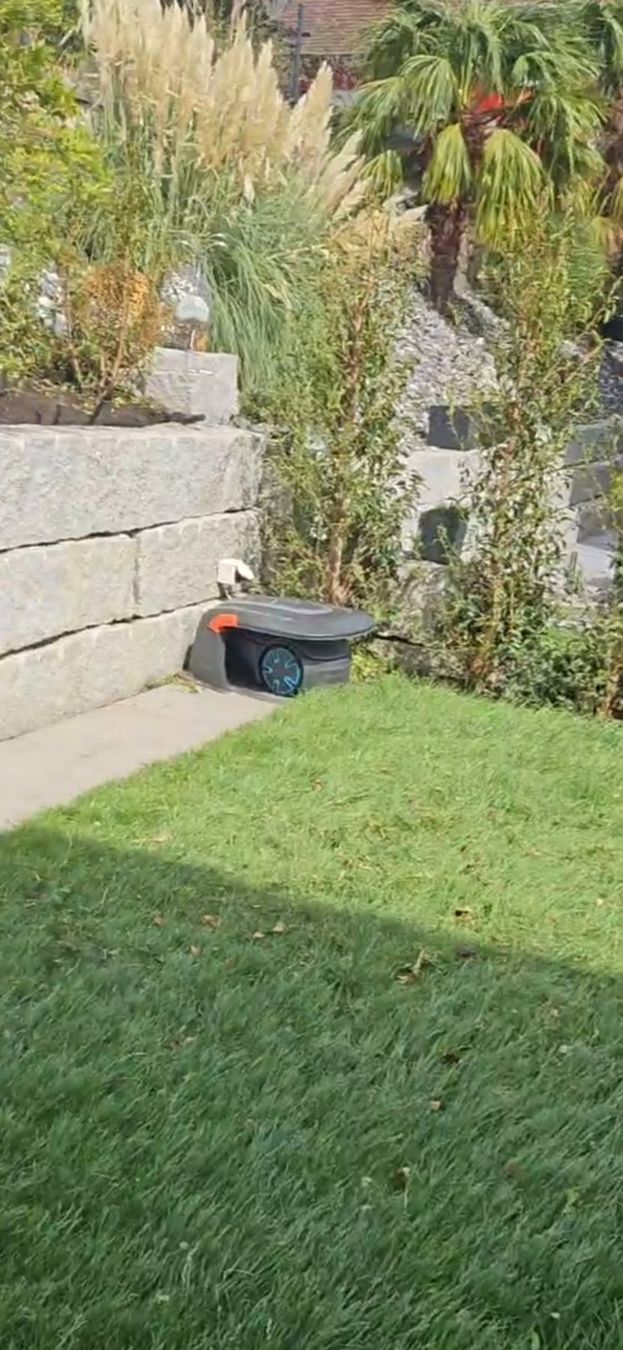 Gardena Rasenmäher: GARDENA SILENO minimo Mähroboter Bluetooth – Gebraucht aus Trimbach von dia_nv9g