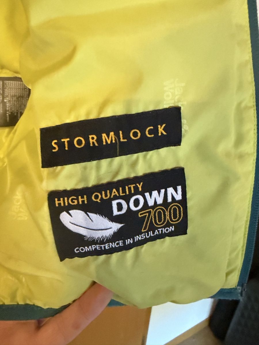 Jack Wolfskin Jacken: Jack Wolfskin Down Jacket Stormlock 700 Blue Unisex – Gebraucht aus Zermatt von fay_7pr9 2