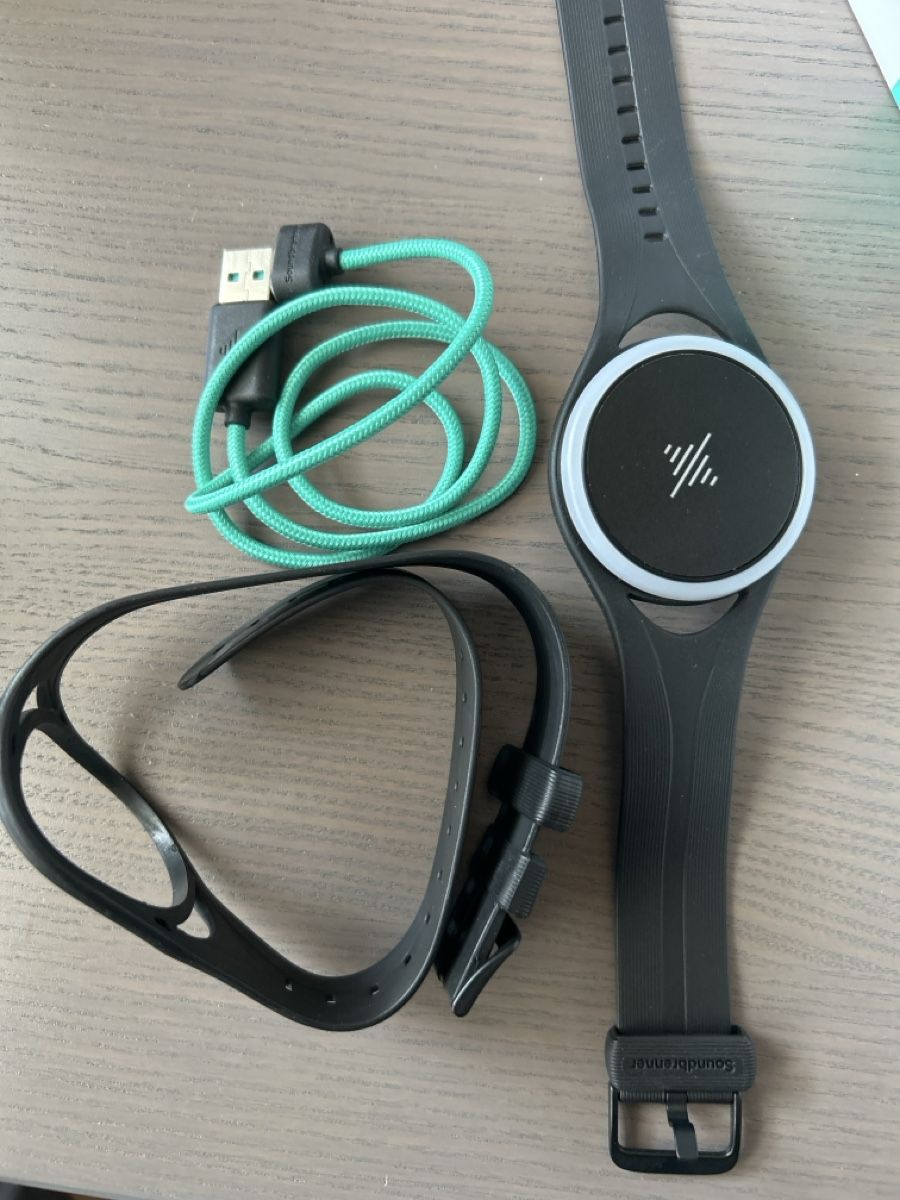 Instruments de musique: Soundbrenner Pulse Metronom Armband – D'occasion à Magden par Vinci70 2