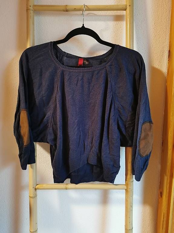 T-shirt: Crop Shirt – Usato da Neuhausen venduto da NatWag