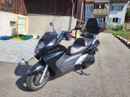 Honda FJS600A S-Wing Roller