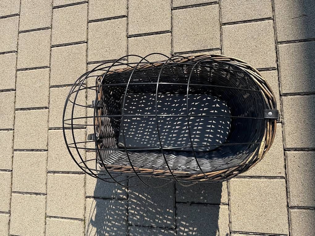 Liege- & Schlafplätze: Hundefahrradkorb – Gebraucht aus Bünzen von hildebrk 1