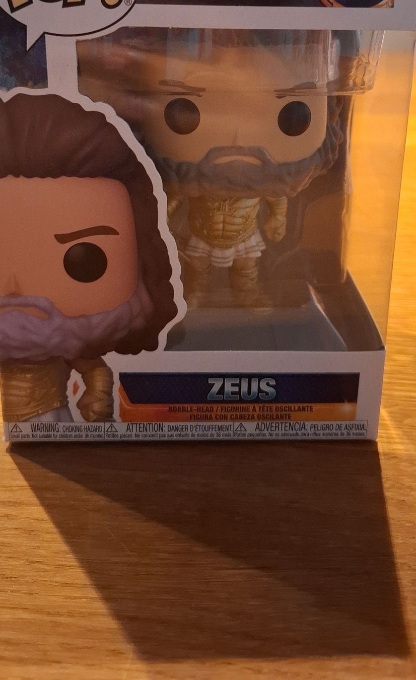 Funko Statuette: Funko Pop Zeus in OVP neu – Usato da Seengen venduto da Zardenia_7