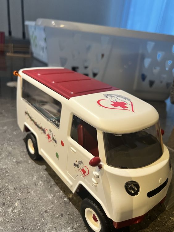 Schleich Giocattoli: mobile tierärztin von schleich – Usato da Beinwil am See venduto da -Sparky- 1
