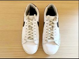 Schöner Nike Blazer Low gr. 37,5
