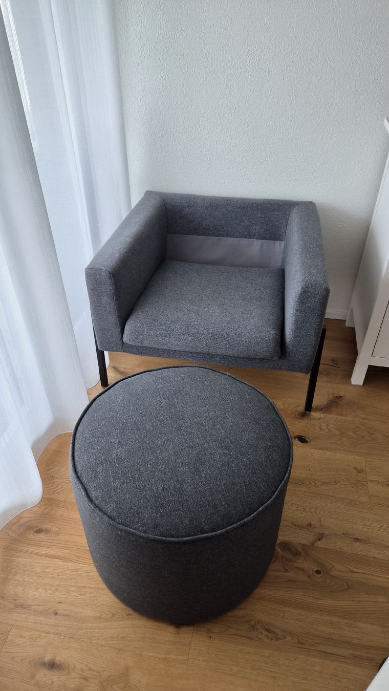 Ikea Sessel: IKEA Sessel + Hocker – Gebraucht aus Baar von jhielscher