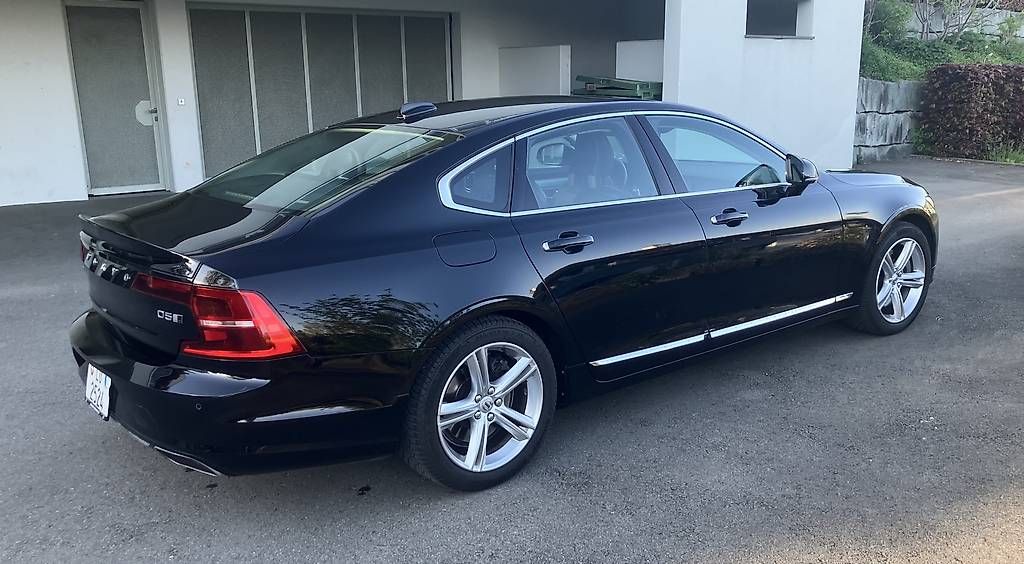 Volvo Automobili: VOLVO S90 D5 AWD Momentum – Usato da Emmenbrücke venduto da Moa_8zml 1