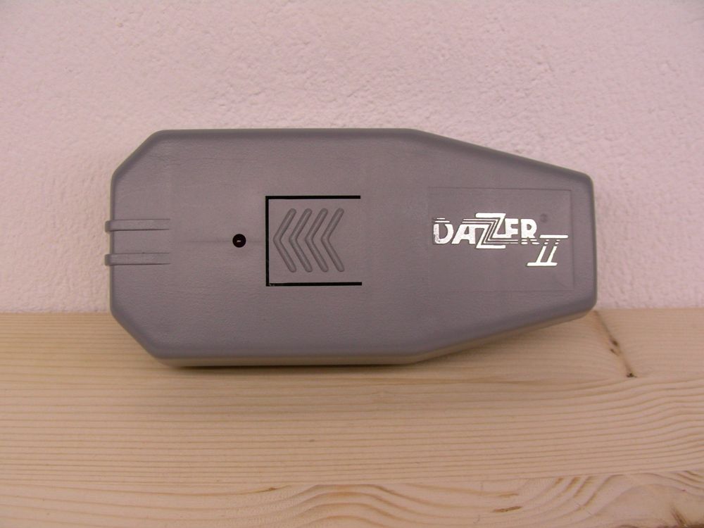 Dazer 2, Ultraschallsender zur Hundeabwehr | Kaufen auf Ricardo