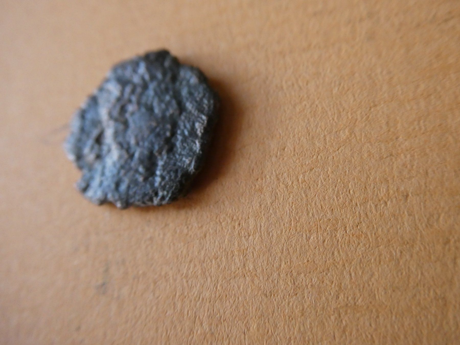 Tutti le monete: uralte   Bronzemünze    15 mm  1.73 g – Usato da Hinterforst venduto da Rohusri 1