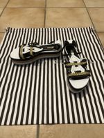 Sandales Just Cavalli blanches et noires taille 37