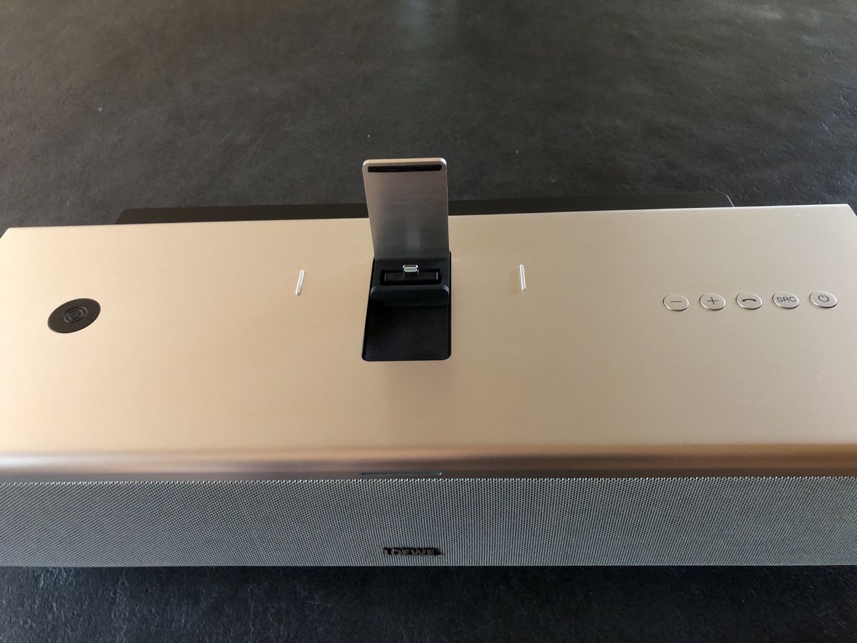 Loewe Multimediaplayer & Streamer: Loewe SoundPort Compact – Gebraucht aus Wald AR von kunkels01