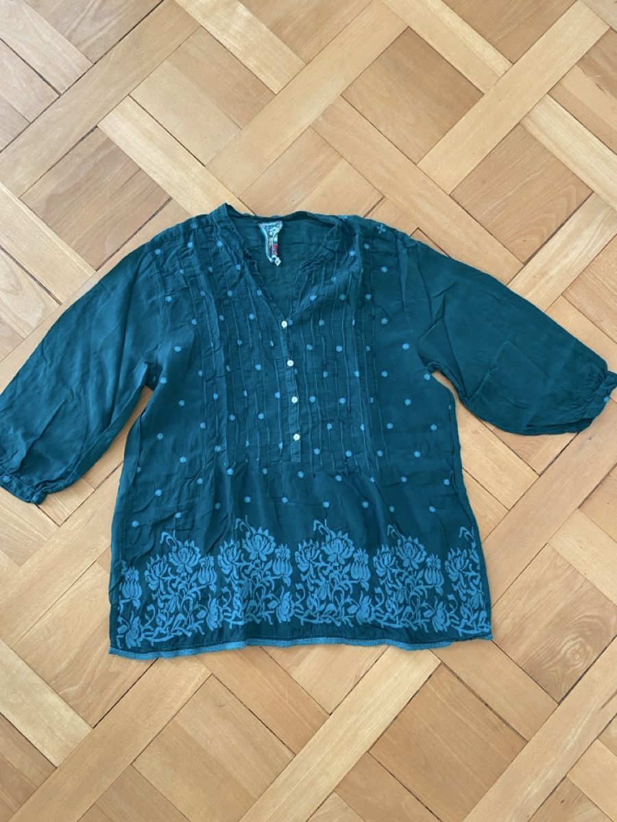 Camicette: Johnny Was Floral Embroidered Teal Blouse Bluse – Usato da Münchenstein venduto da B771 1