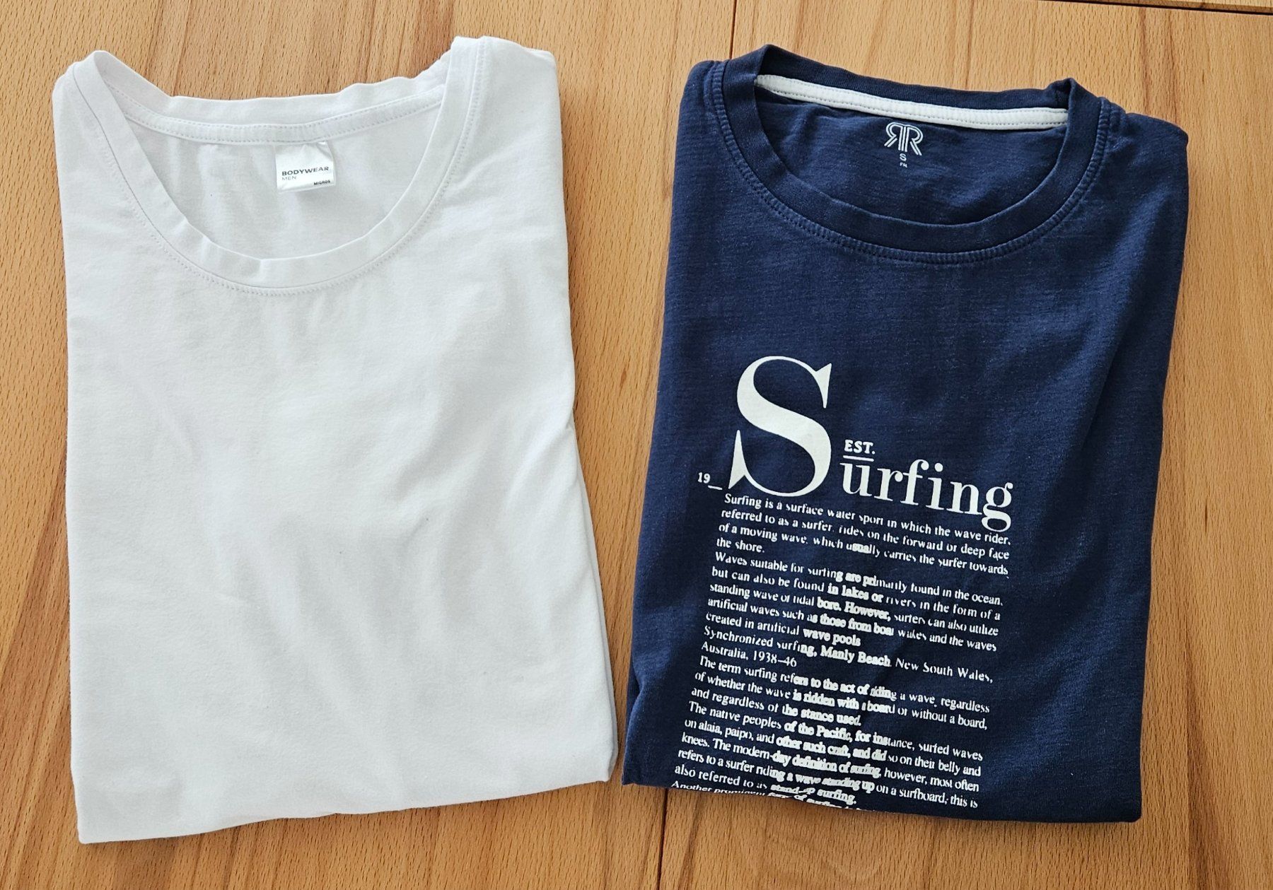 T-shirt: 2er Set Herren T-Shirts, Grösse S – Nuovo (secondo la descrizione) da Aadorf venduto da Speco69