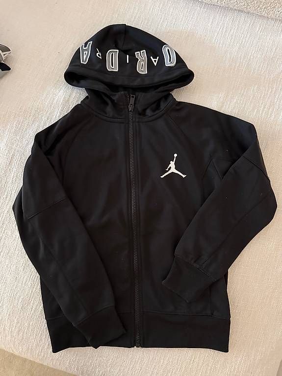 Kleiderpakete & -sets: Ensemble Nike Jordan – Neu (gemäss Beschreibung) aus Sion von nao_2cg5 3