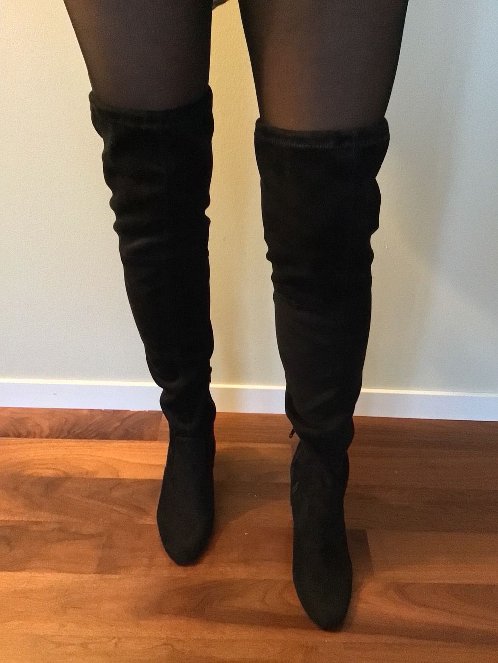 Chaussures femmes: Hohe Stiefel – D'occasion à Zürich par ElarmariodeRuth 3